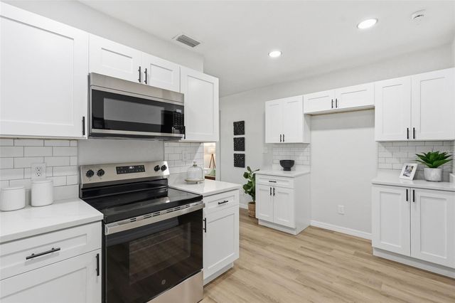 1601 STEVENSONS DRIVE, Clearwater, FL 33755