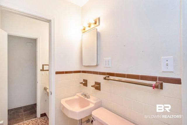 5858 S Montfort Road, Mobile, AL 36608
