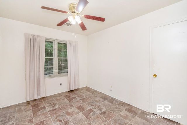 5858 S Montfort Road, Mobile, AL 36608