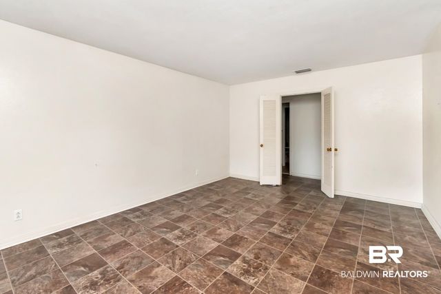 5858 S Montfort Road, Mobile, AL 36608
