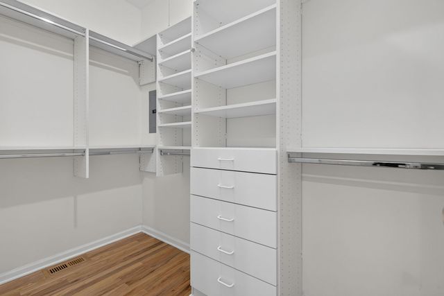 2136 W Evergreen Avenue 1B, Chicago, IL 60622