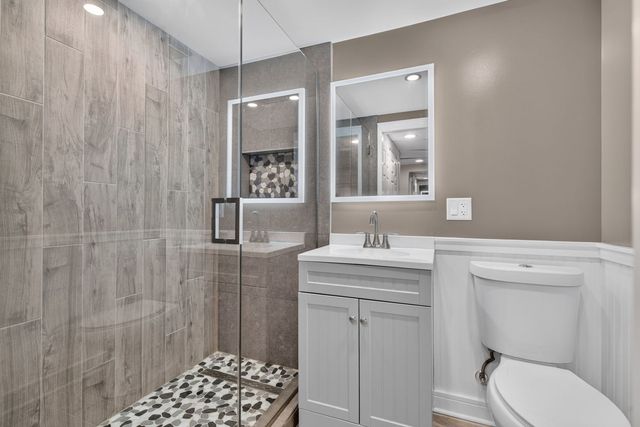 2136 W Evergreen Avenue 1B, Chicago, IL 60622