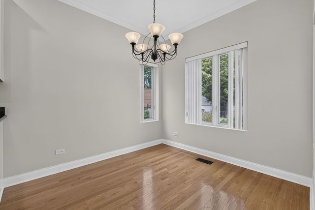 2136 W Evergreen Avenue 1B, Chicago, IL 60622