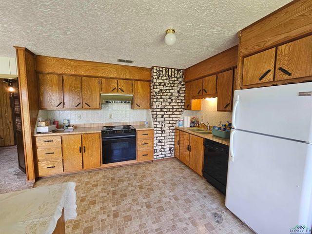 3404 E State Hwy 154, Gilmer, TX 75644