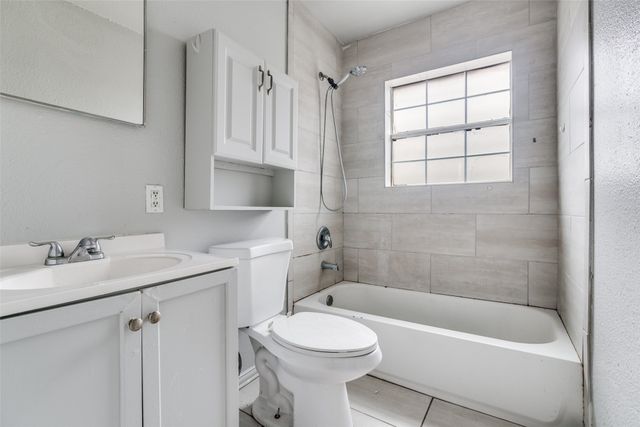 7909 Wanebe Drive, Dallas, TX 75235