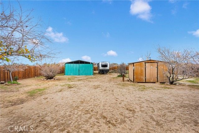 16173 Newmont, Lancaster, CA 93535