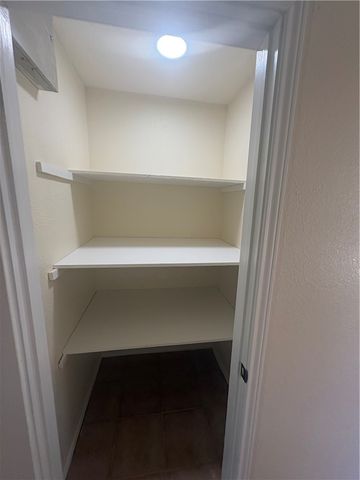 402 Santa Maria Ave, San Diego, TX 78384
