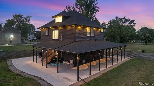 4419 Field Street, Detroit, MI 48214
