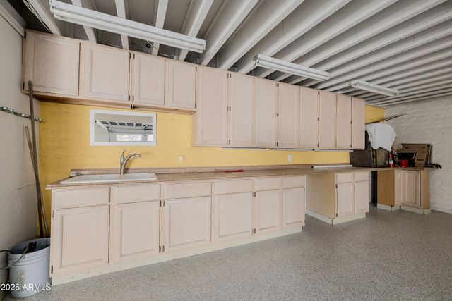 2131 E BETHANY HOME Road, Phoenix, AZ 85016