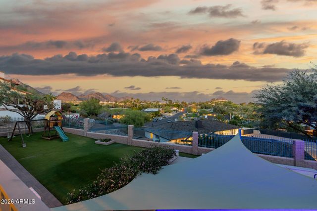 2131 E BETHANY HOME Road, Phoenix, AZ 85016