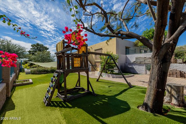 2131 E BETHANY HOME Road, Phoenix, AZ 85016