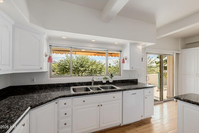 2131 E BETHANY HOME Road, Phoenix, AZ 85016