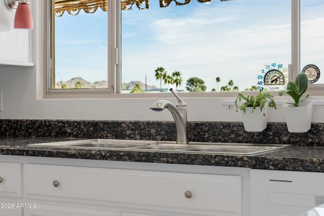 2131 E BETHANY HOME Road, Phoenix, AZ 85016