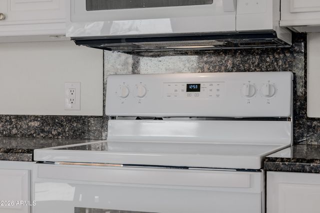 2131 E BETHANY HOME Road, Phoenix, AZ 85016