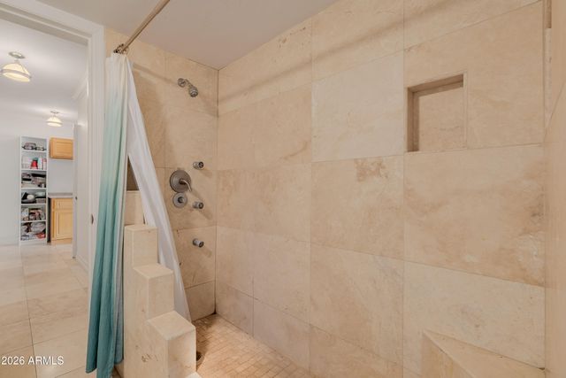 2131 E BETHANY HOME Road, Phoenix, AZ 85016