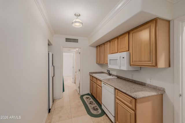 2131 E BETHANY HOME Road, Phoenix, AZ 85016