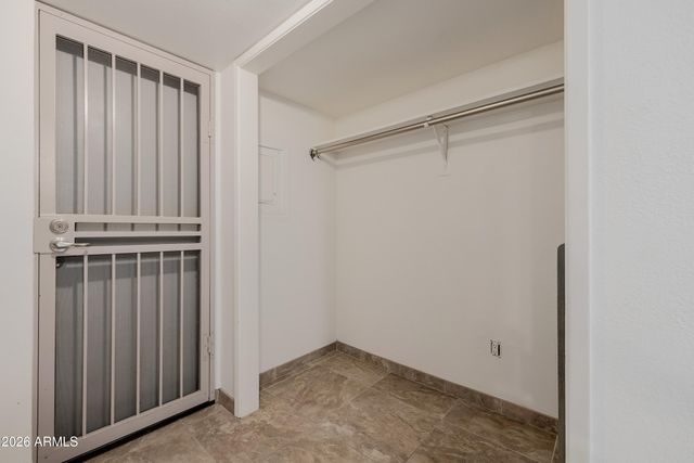 2131 E BETHANY HOME Road, Phoenix, AZ 85016