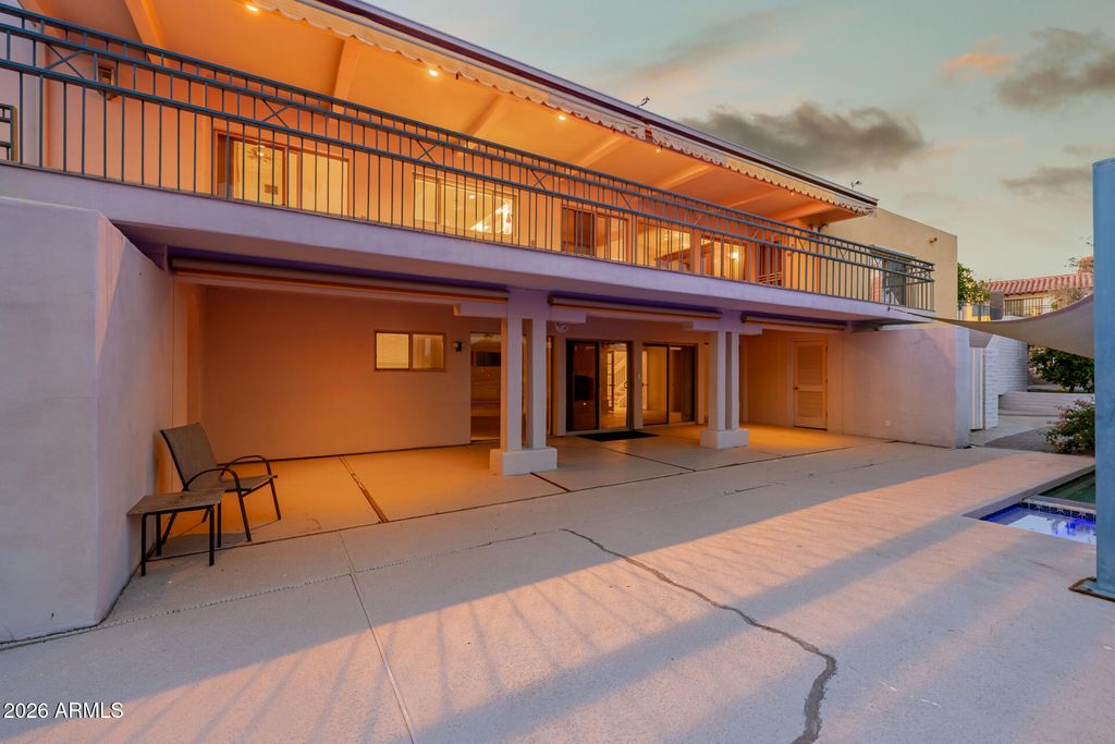 Image 117 of property listing at 2131 E BETHANY HOME Road, Phoenix, AZ 85016