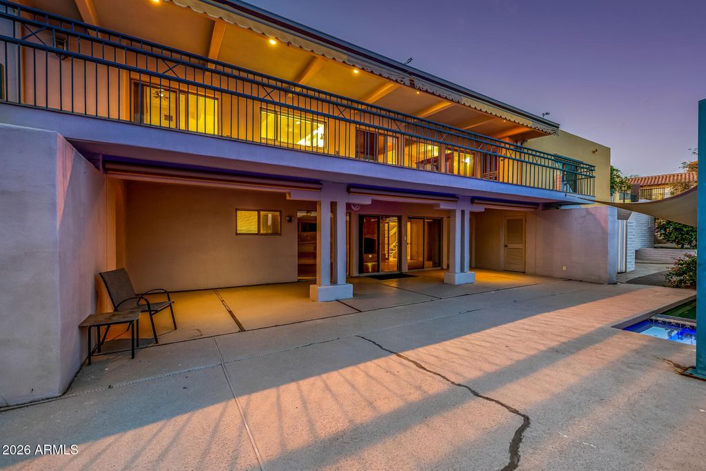 Image 194 of property listing at 2131 E BETHANY HOME Road, Phoenix, AZ 85016