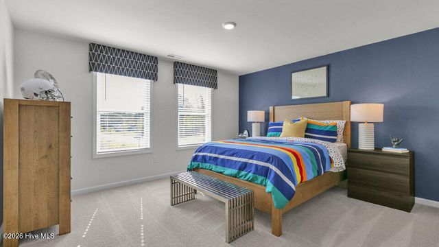 1130 Summer Daisy Drive, Aberdeen, NC 28315