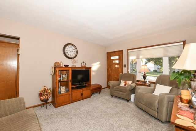 3613 S 24th STREET, Milwaukee, WI 53221