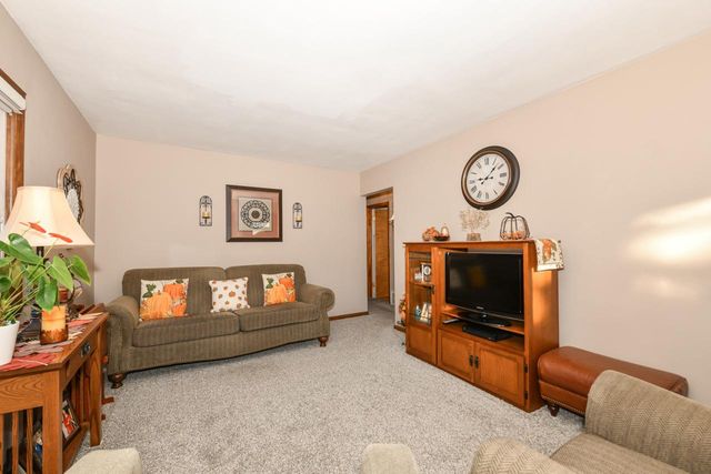 3613 S 24th STREET, Milwaukee, WI 53221