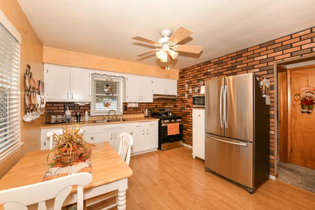 3613 S 24th STREET, Milwaukee, WI 53221