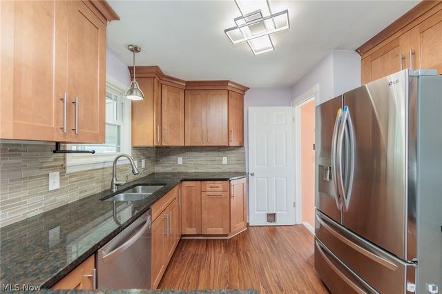 23537 David Drive, North Olmsted, OH 44070