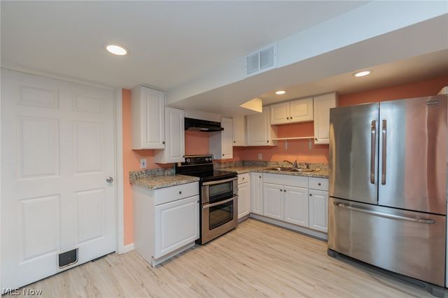 23537 David Drive, North Olmsted, OH 44070