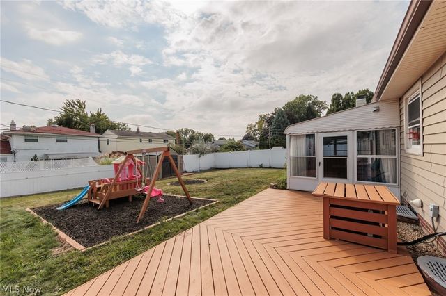 23537 David Drive, North Olmsted, OH 44070