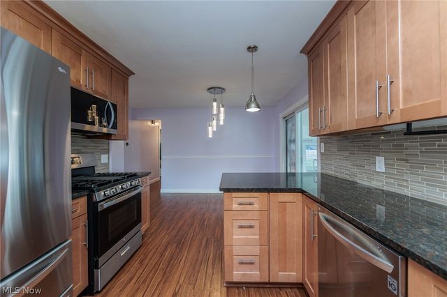 23537 David Drive, North Olmsted, OH 44070