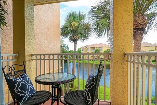 15655 Ocean Walk CIR # 205, Fort Myers, FL 33908