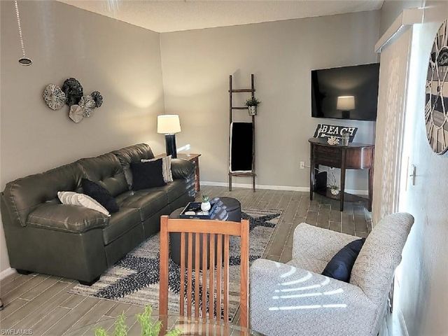 15655 Ocean Walk CIR # 205, Fort Myers, FL 33908