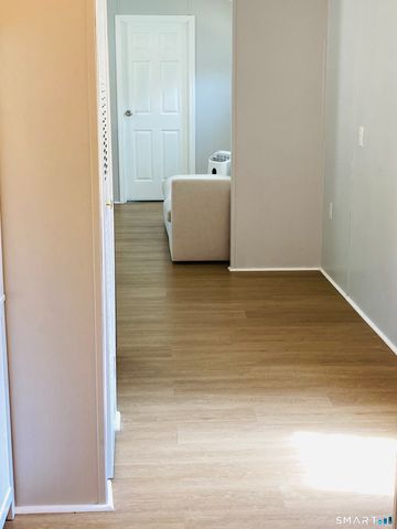 2 Harmony Lane, Milford, CT 06460