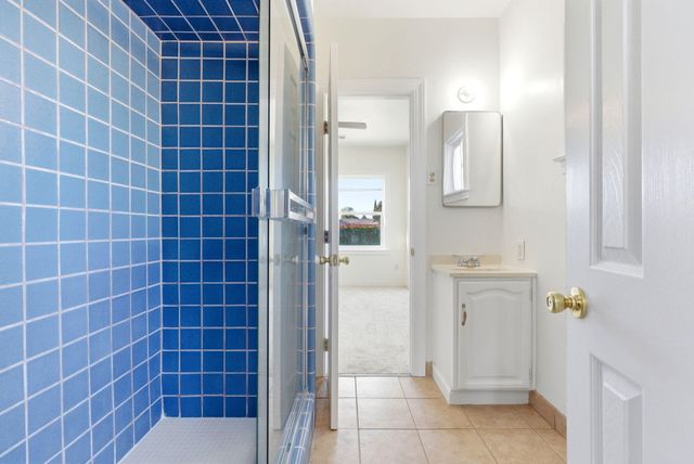 1416 S Court St Street, Visalia, CA 93277