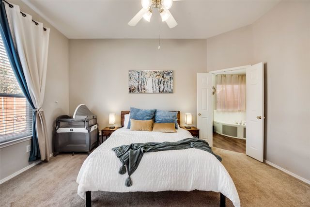 2732 Excalibur Drive, Grand Prairie, TX 75052