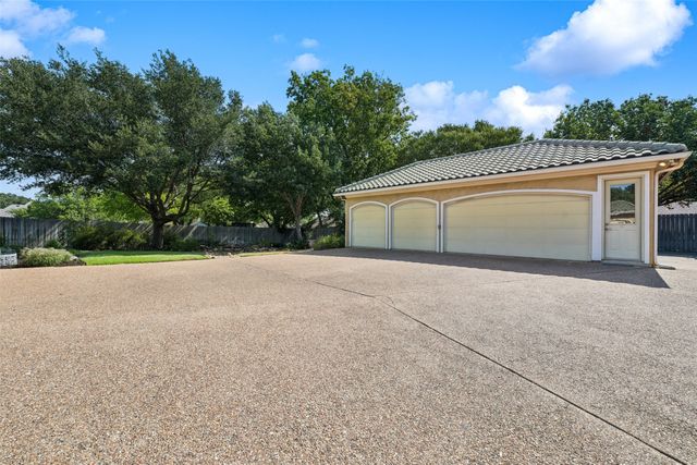 4145 Roberts Road, Grapevine, TX 76051