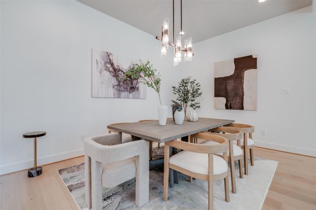 920 E 25th Street, Houston, TX 77009