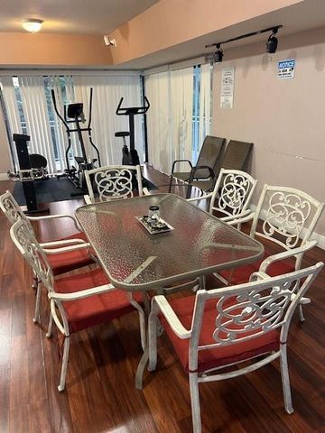 405 S Pine Island Road 213D, Fort Lauderdale, FL 33324