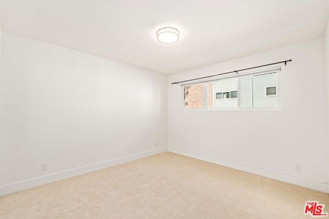 1262 S Barrington Avenue 204, Los Angeles, CA 90025