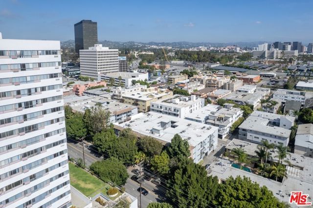 1262 S Barrington Avenue 204, Los Angeles, CA 90025