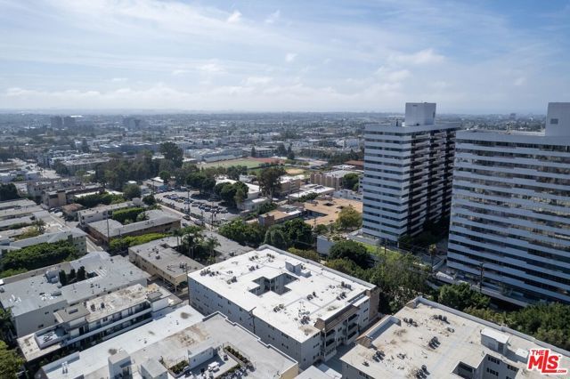 1262 S Barrington Avenue 204, Los Angeles, CA 90025