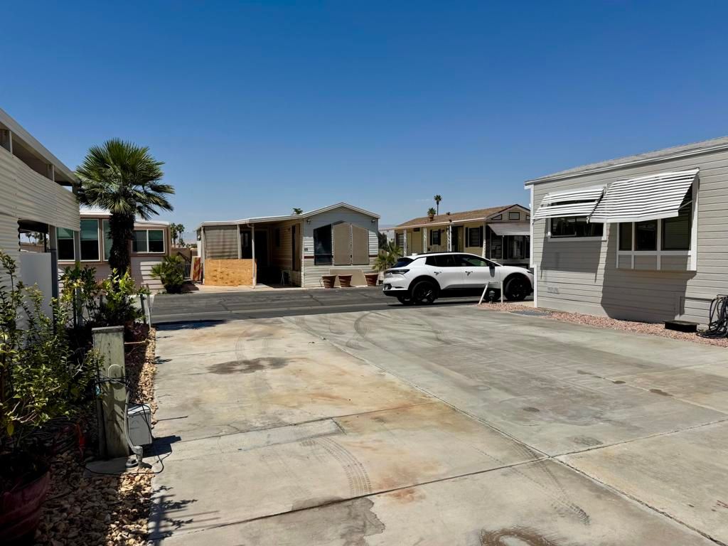 Image 2 of property listing at 69333 Palm Canyon Drive 105, Cathedral City, CA 92234