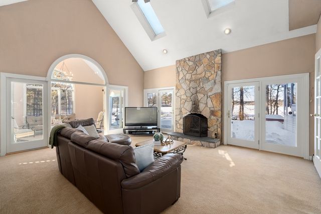 45 Webster Circle, Sudbury, MA 01776