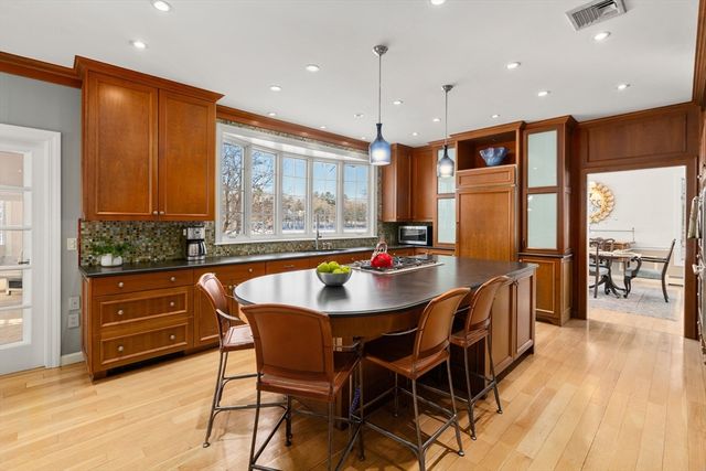 45 Webster Circle, Sudbury, MA 01776