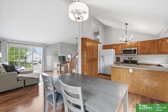 14767 Boyd Street, Omaha, NE 68116