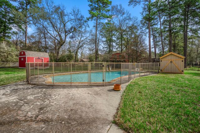 15347 Conroe Drive, Conroe, TX 77384