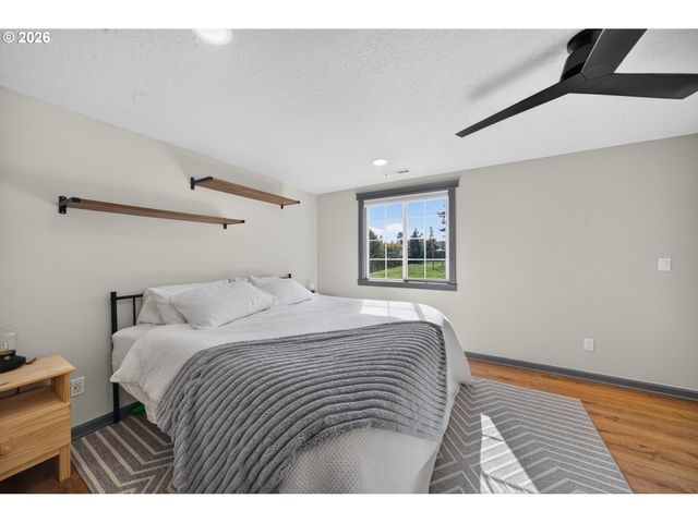 768 BROWNING Ave S, Salem, OR 97302