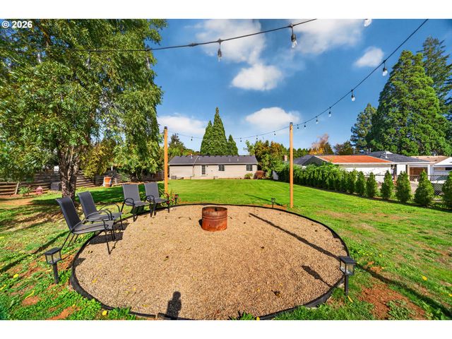 768 BROWNING Ave S, Salem, OR 97302