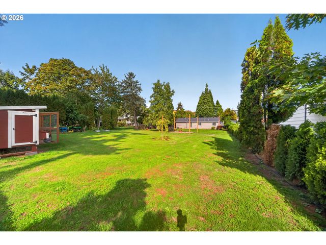 768 BROWNING Ave S, Salem, OR 97302